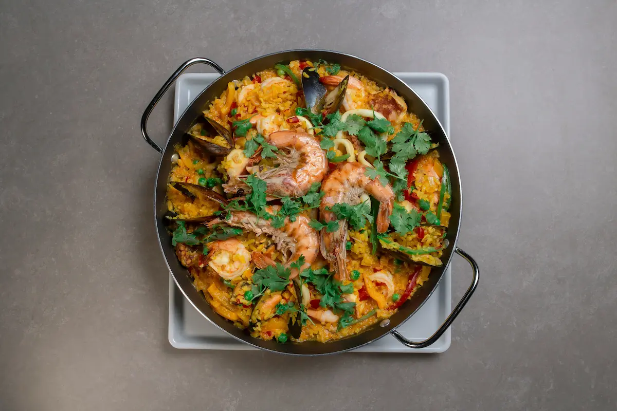 Arroz marinero meloso con marisco